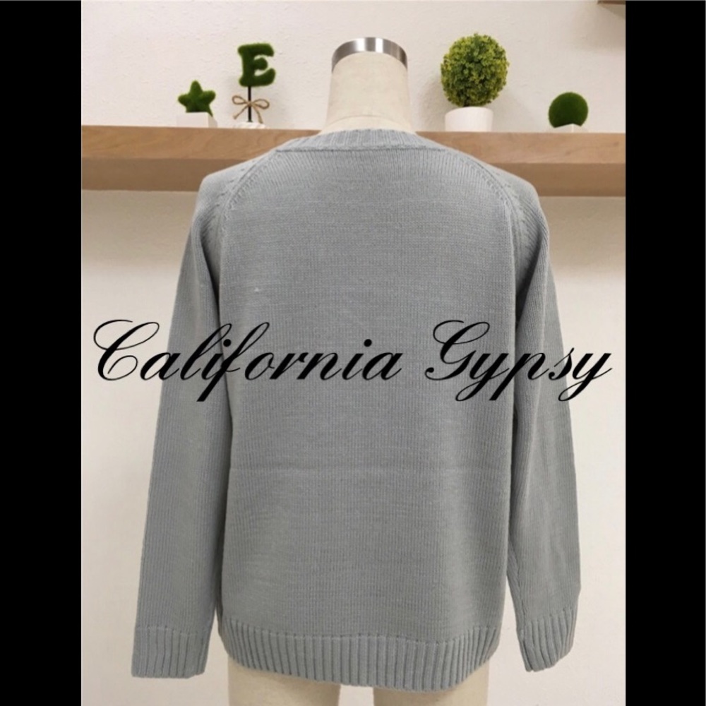Heart Cable Knit Sweater - Picture 5 of 9